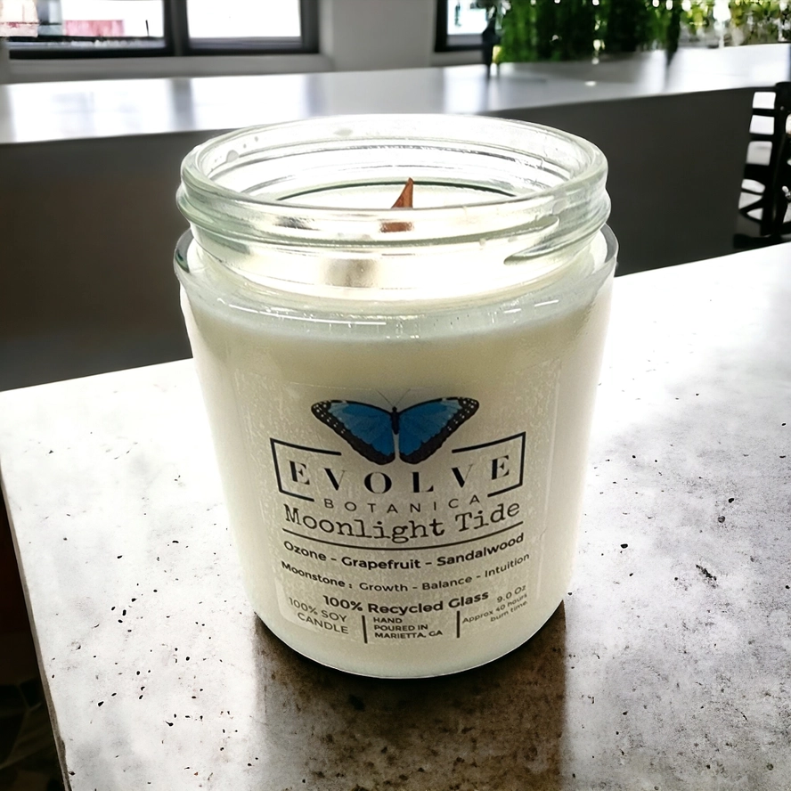 Wood Wick Crystal Soy Candle - Moonlight Tide (Moonstone)-3