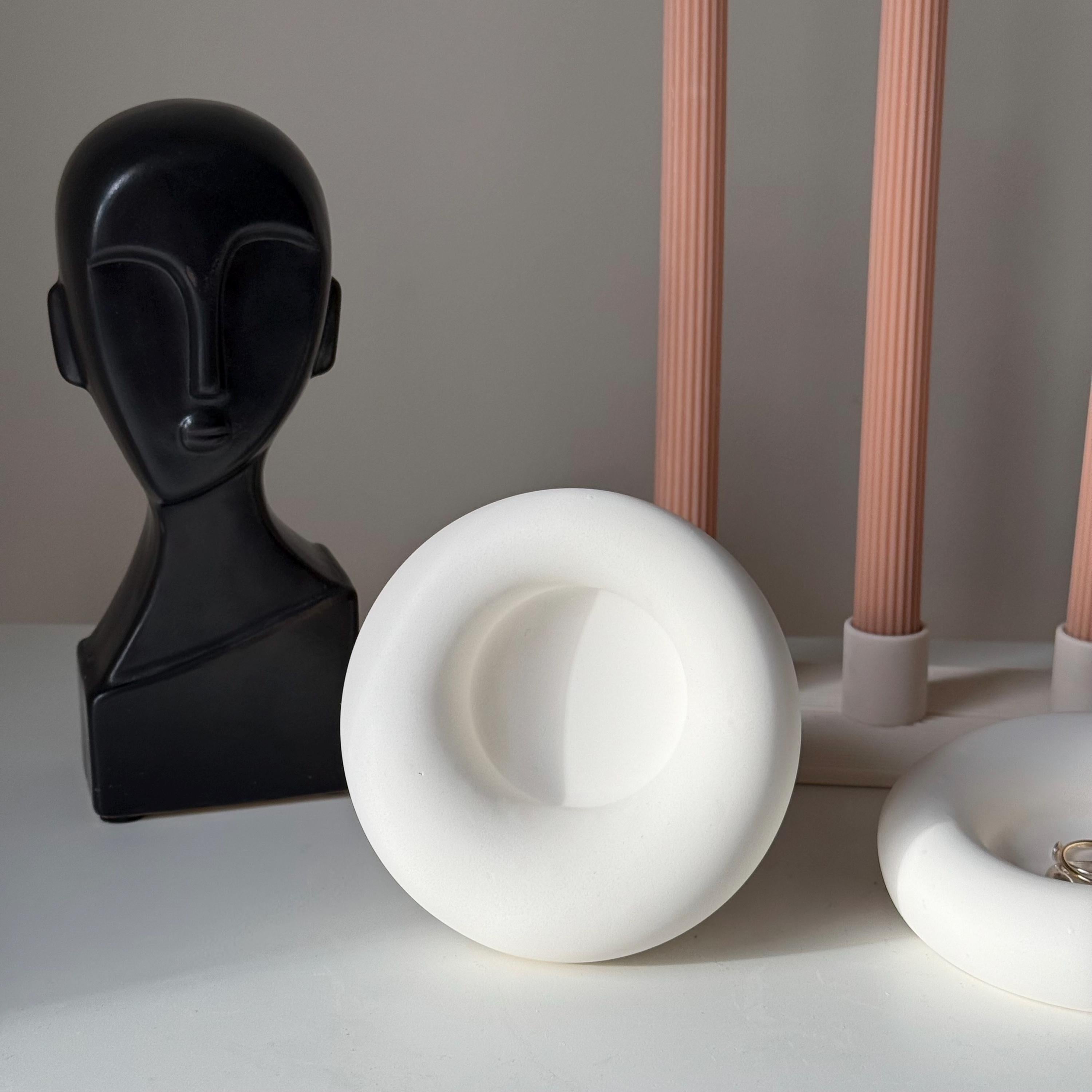 Round Trinket Tray-1