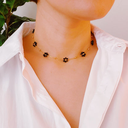 Flower Field Romance Beaded Necklace-4