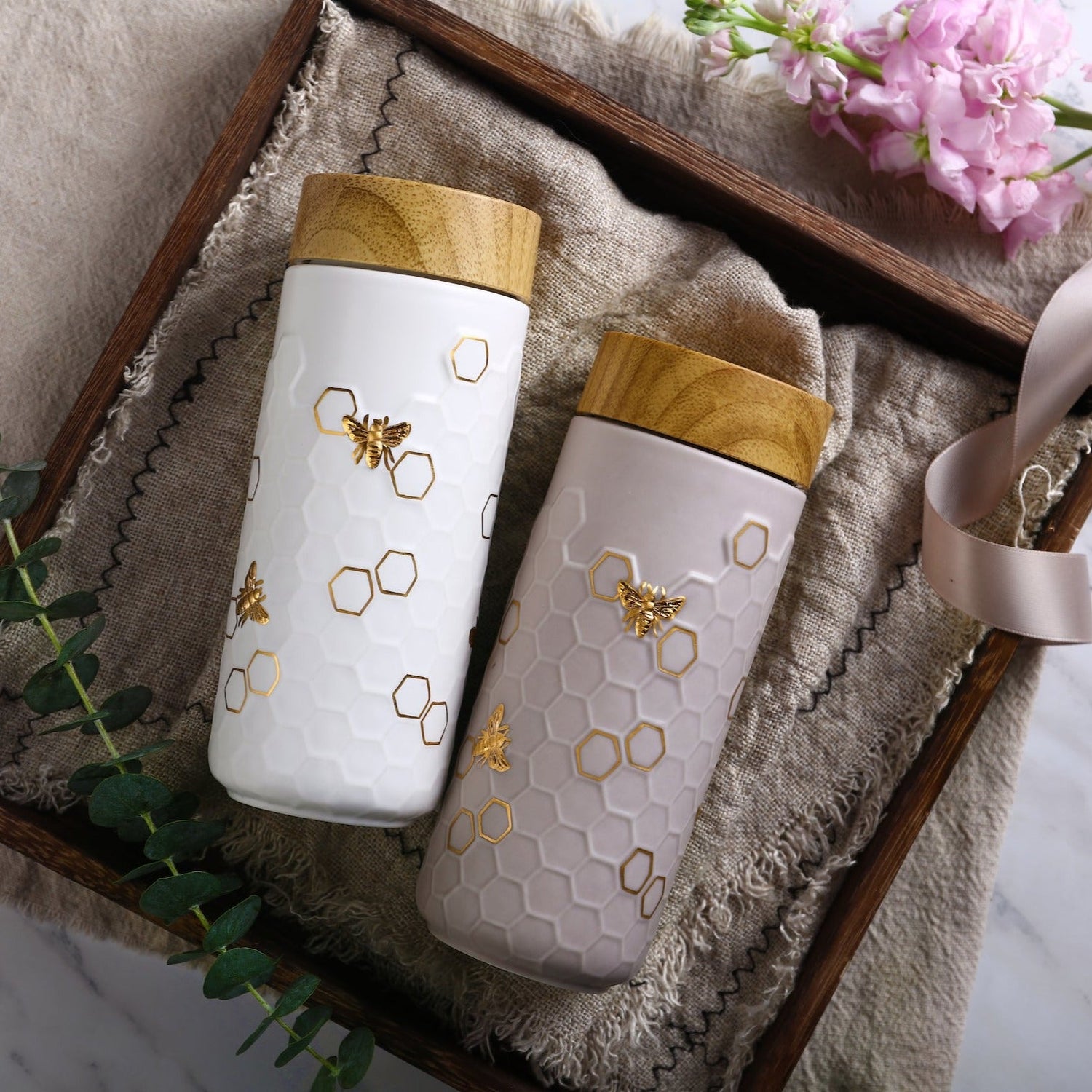 Honey Bee Ceramic Travel Mug / Gold 12.3 oz - HartCentered