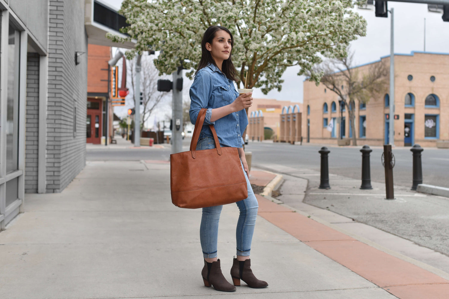 Classic Tote | Genuine Leather Bag - HartCentered