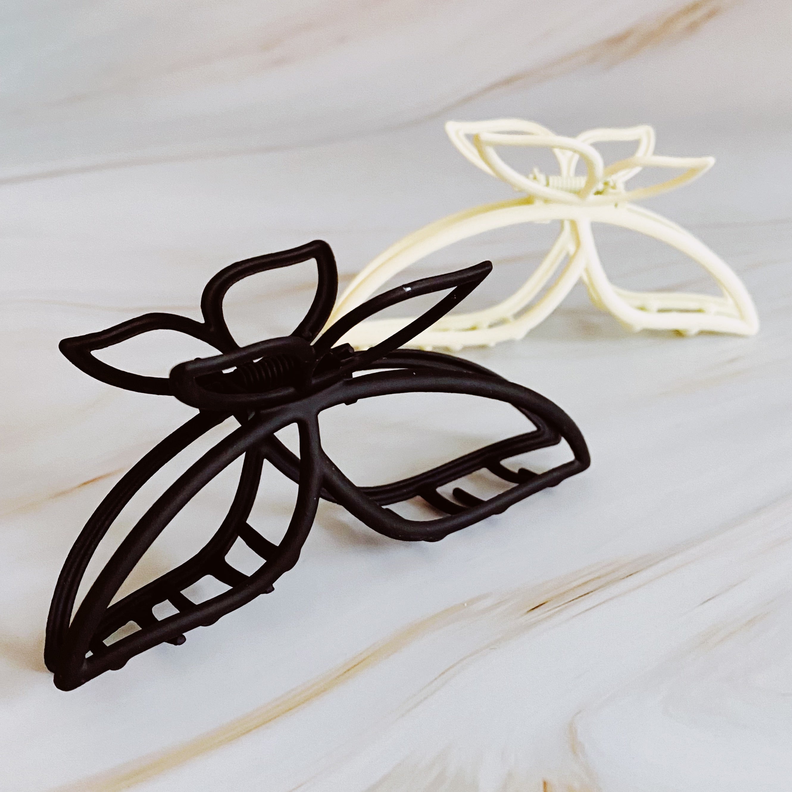 Modern Butterfly Hair Claw Set Of 2-2