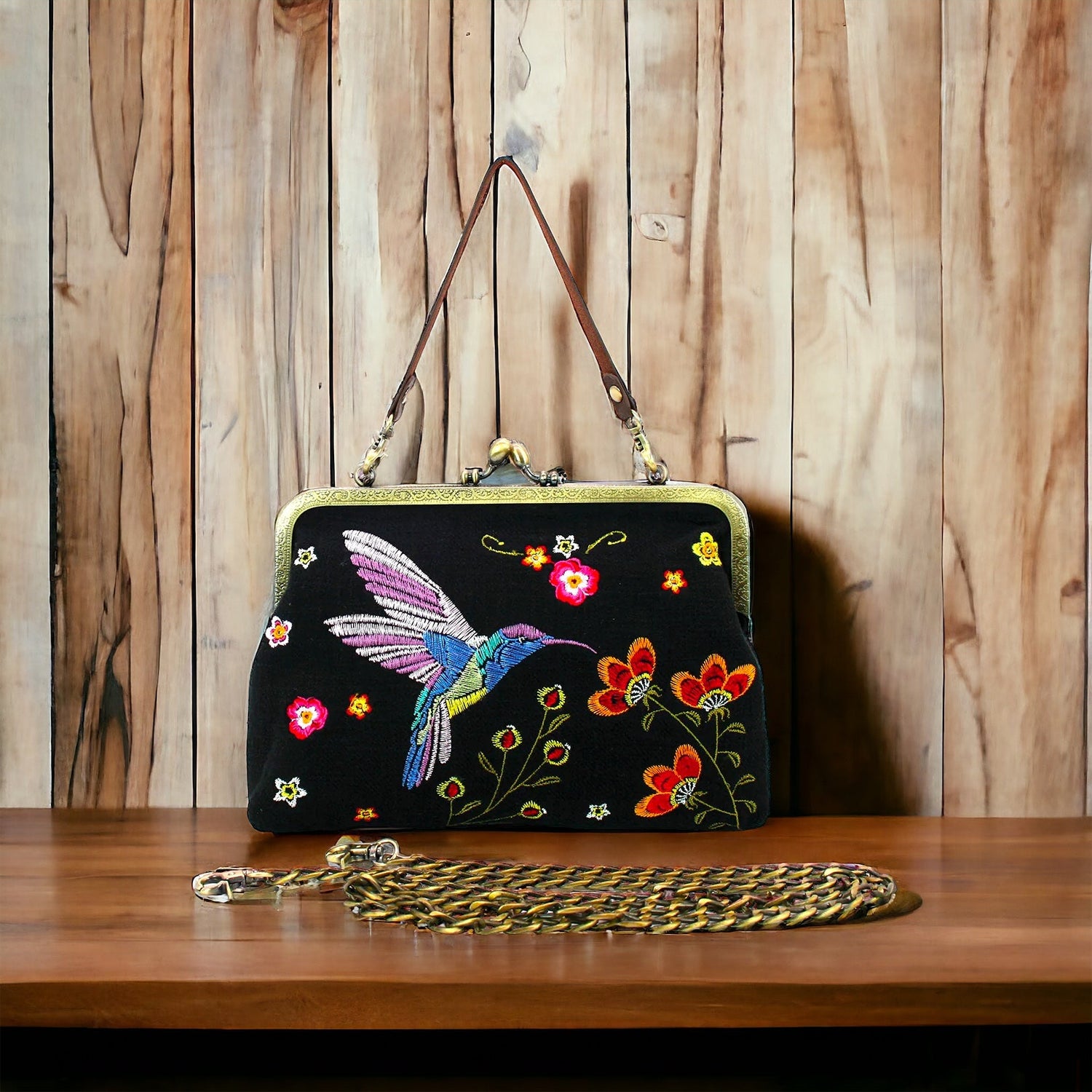 Hummingbird Kisslock Handbag-2