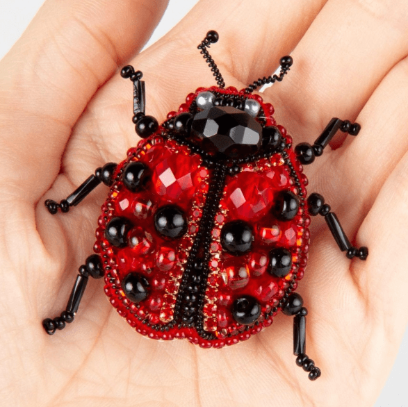 BP-318C Beadwork kit for creating brooch Crystal Art &quot;Ladybug&quot;-1