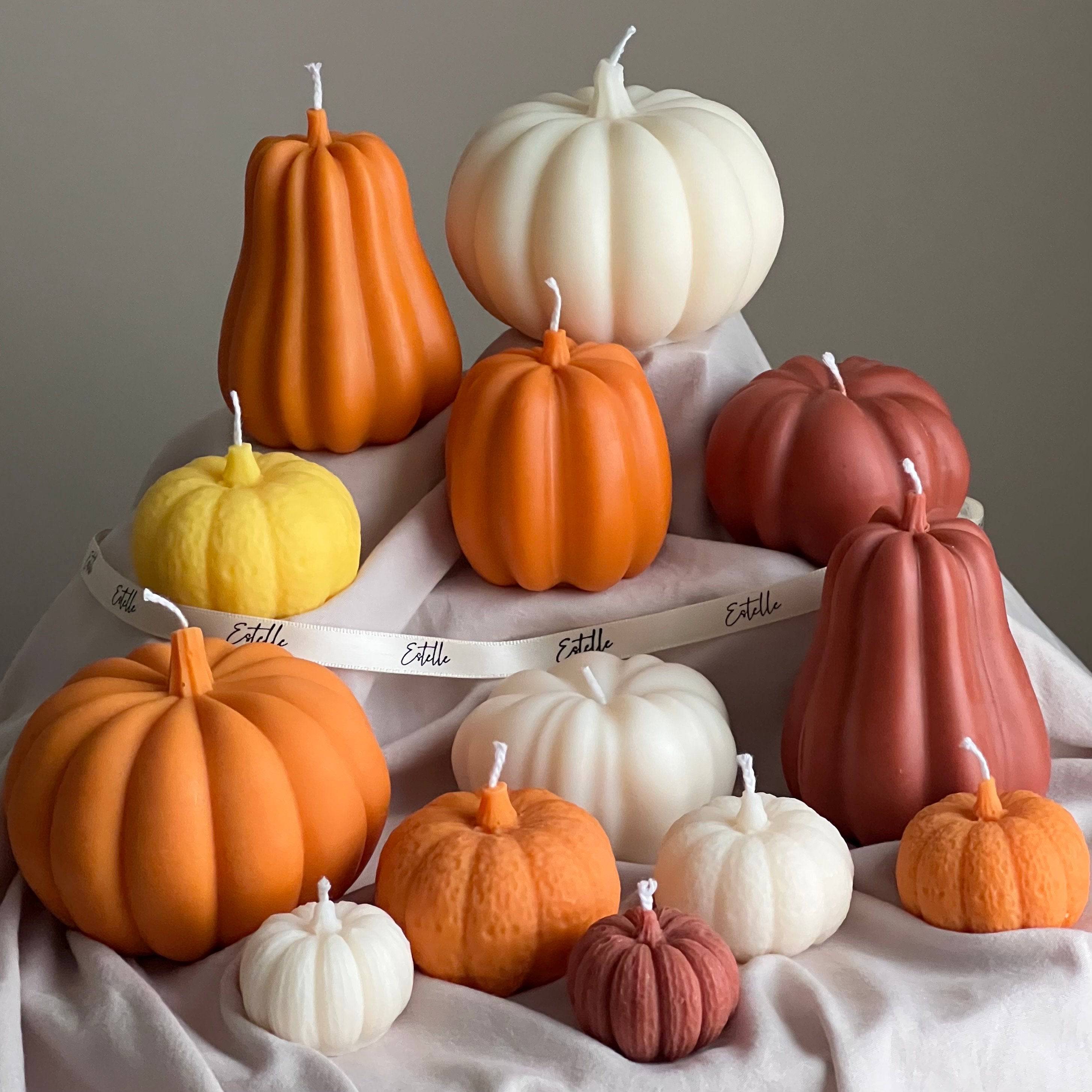 Cute Pumpkin Candle Set