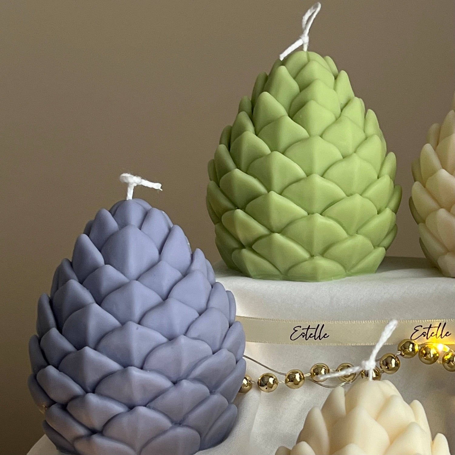 Pine Cone Candle