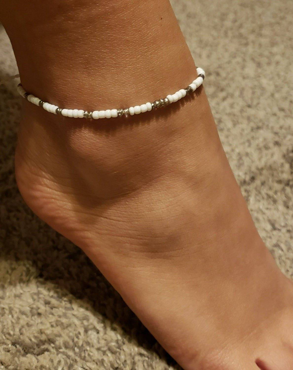 Savaya Anklet | Handmade in Bali | Shell Bead Ankle Bracelet