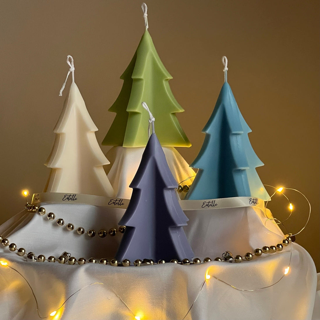 Minimalist Christmas Tree Candle - HartCentered