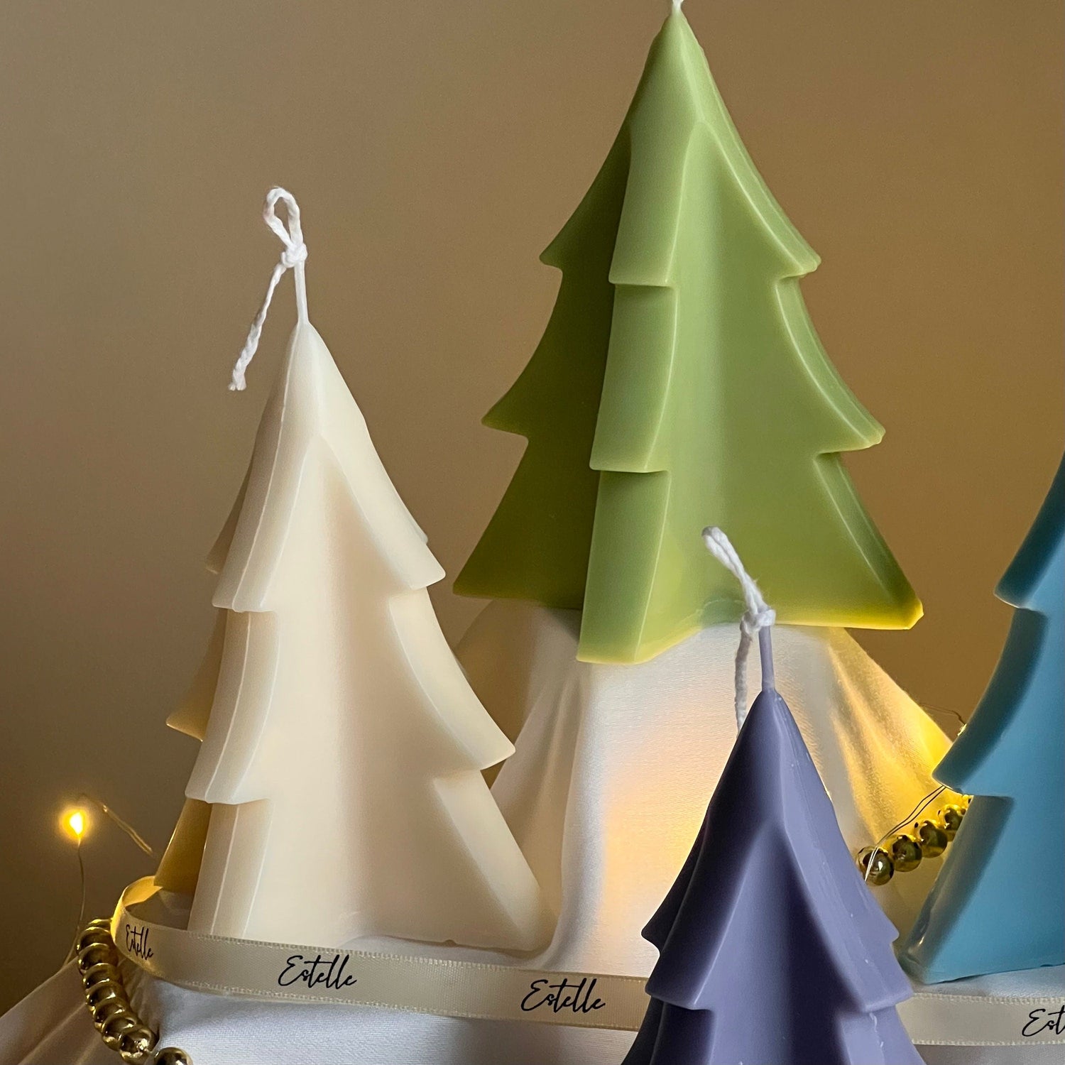 Minimalist Christmas Tree Candle - HartCentered