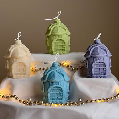 Leaf Christmas House Candle - HartCentered