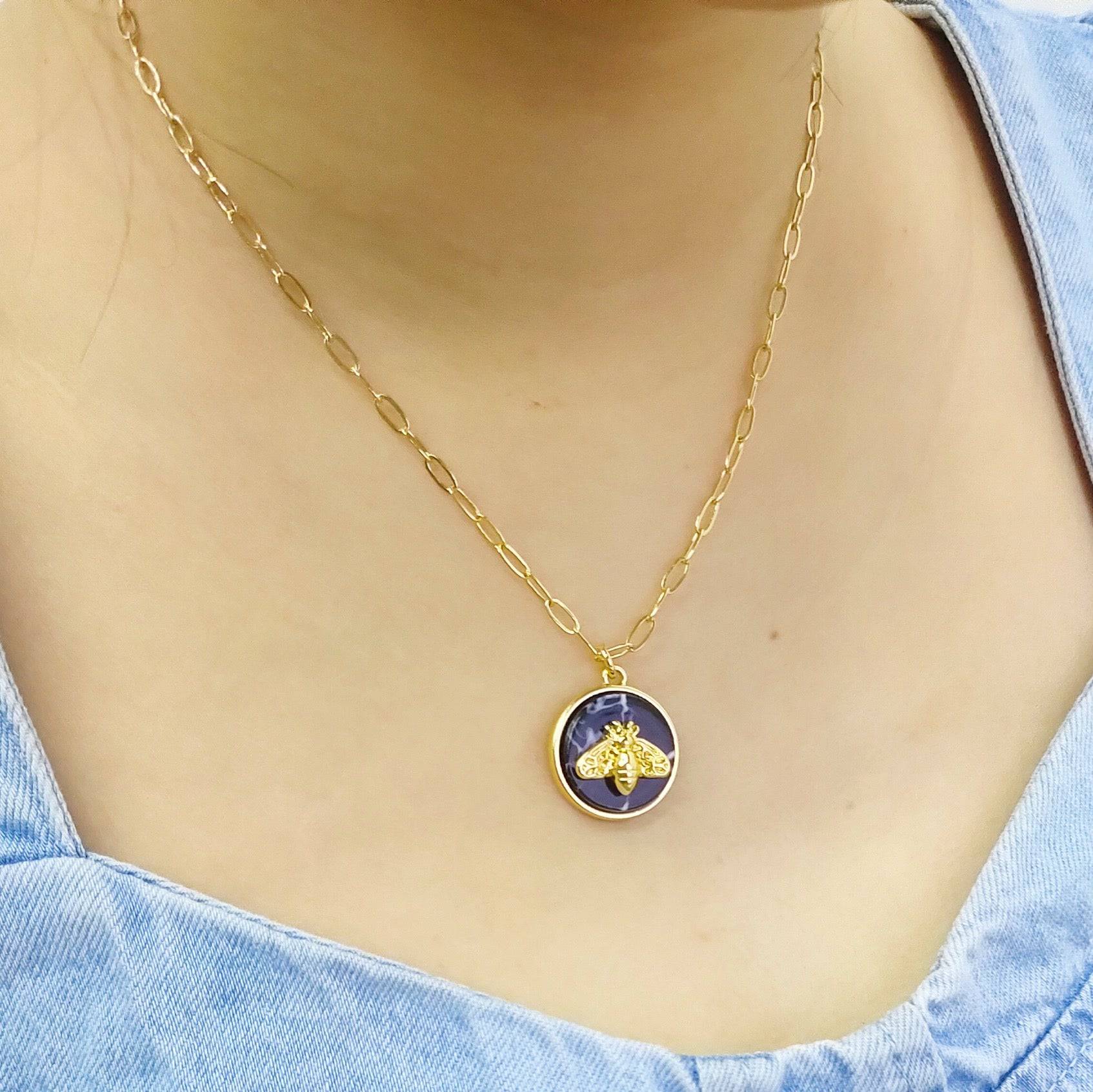 Bee Jewel Necklace | Gold-Plated Alloy &amp; Resin Pendant